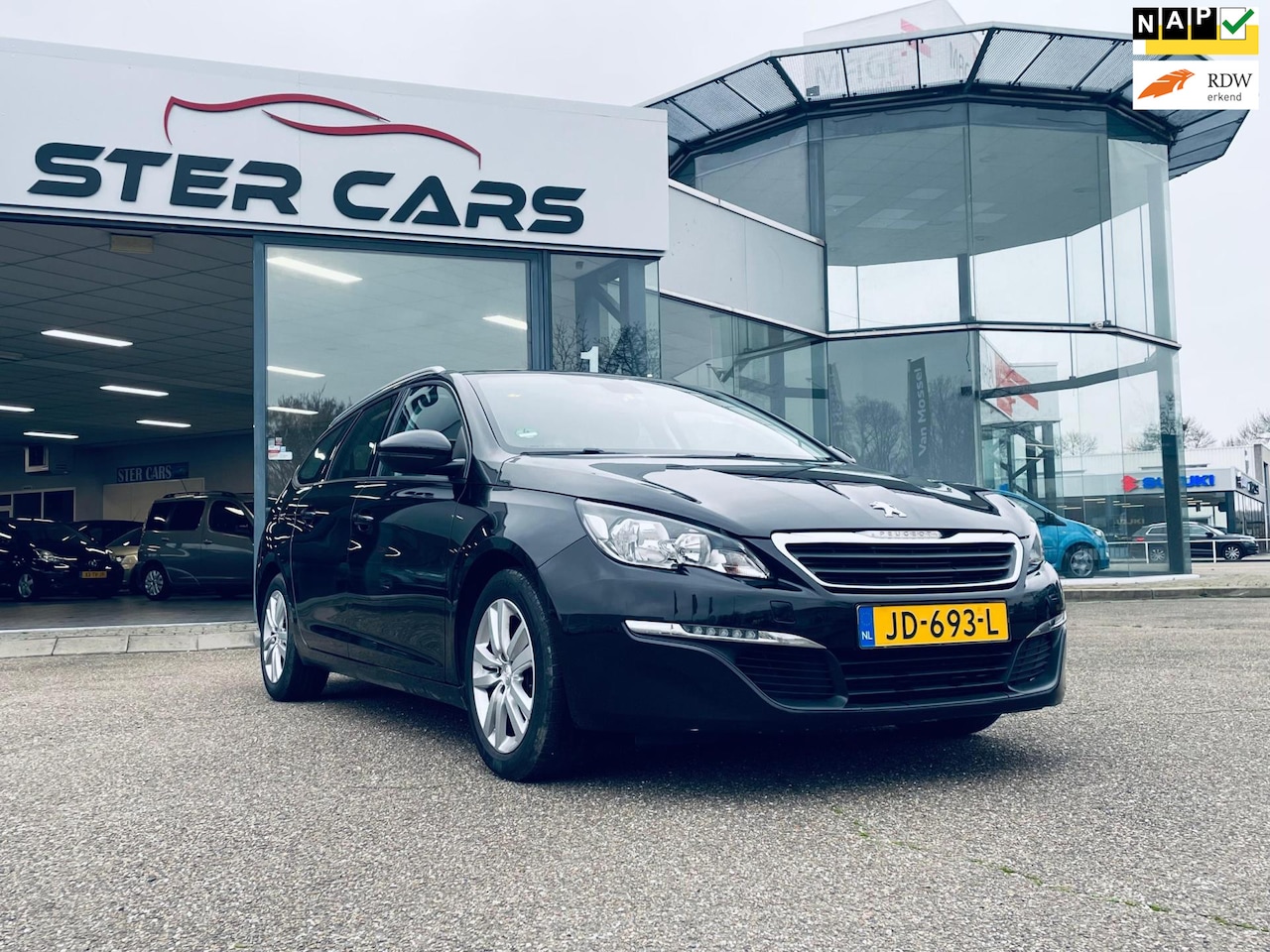 Peugeot 308 SW - 1.2 PureTech Active 1.2 PureTech Active, DistributieriemVV, NAVI, P Sensor, Cruise Control, Trekhaak. - AutoWereld.nl