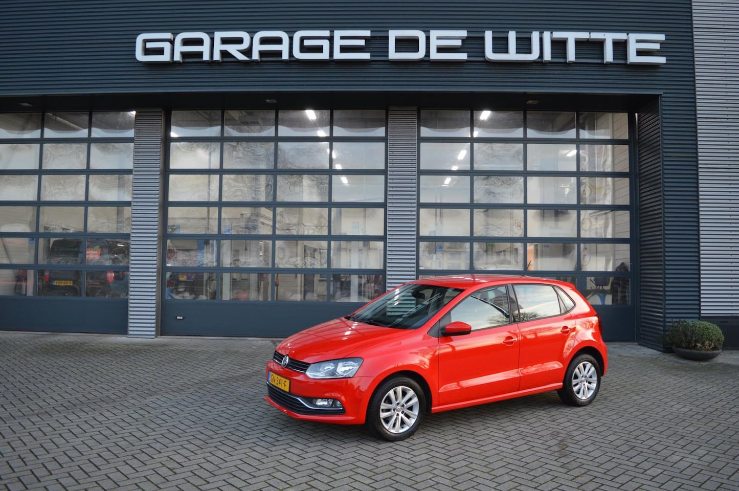 Volkswagen Polo - 1.2 TSI Comfortline automaat - AutoWereld.nl