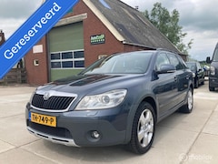 Skoda Octavia Combi - 1.8 TSI 4x4 Scout Business Line