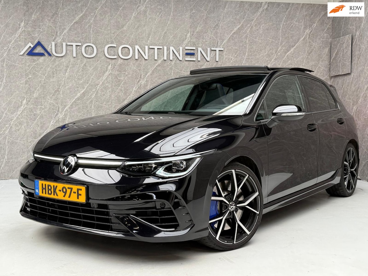 Volkswagen Golf - 2.0 TSI R 4Motion / Akra / Pano / Memory / H&K - AutoWereld.nl