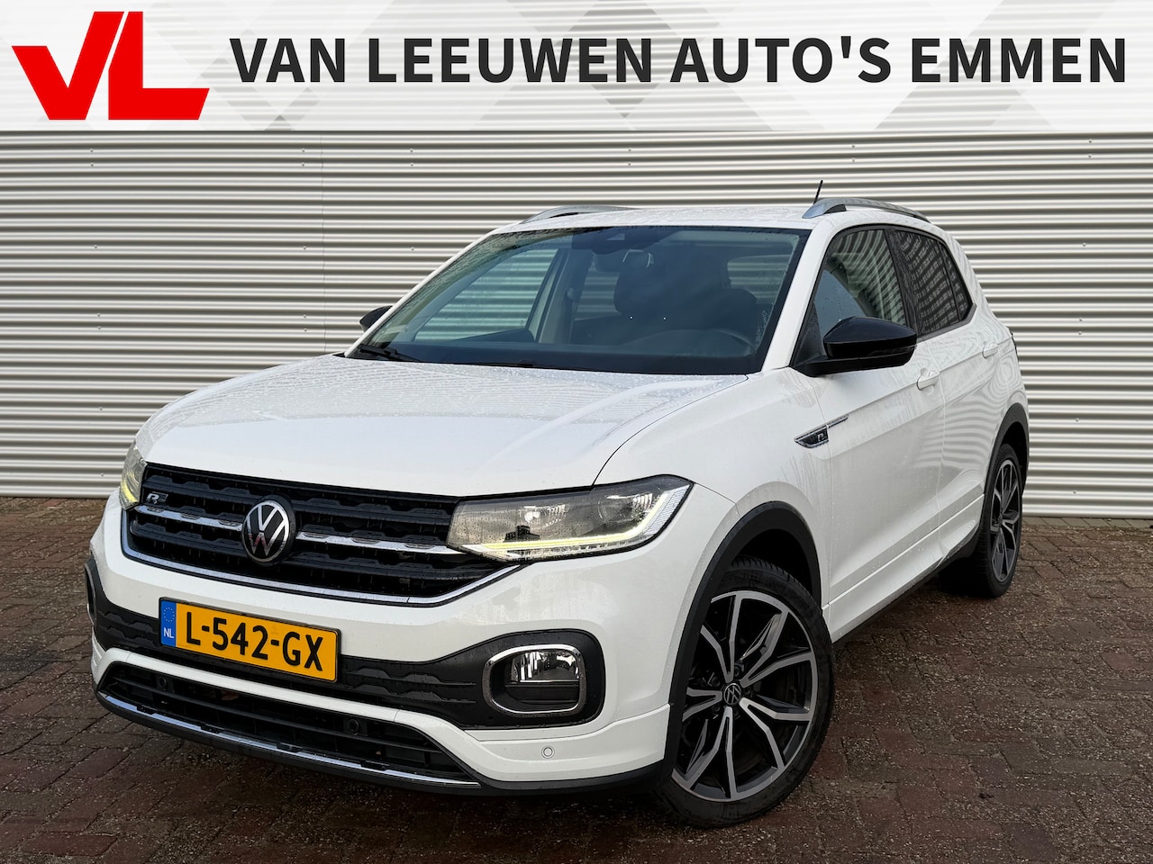 Volkswagen T-Cross - 1.0 TSI R-Line | Automaat | Cruise control adaptief | Virtual cockpit - AutoWereld.nl