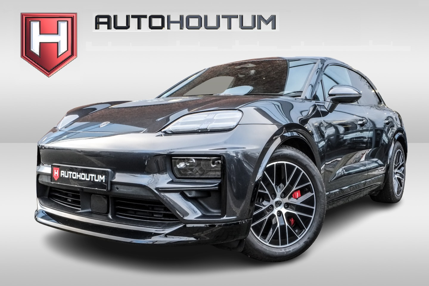 Porsche Macan - Turbo 100 kWh Panoramadak, ACC, 360° Camera - AutoWereld.nl