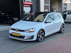 Volkswagen Golf - 2.0 TSI GTI Performance DSG Panoramadak