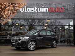 BMW X1 - sDrive18i M-sport Achteruitrijcamera, Draadloze lader, Sfeerverlichting,