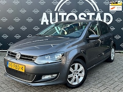 Volkswagen Polo - 1.4-16V Highline NL-Auto / 2e Eigenaar / NAP / APK / Airco