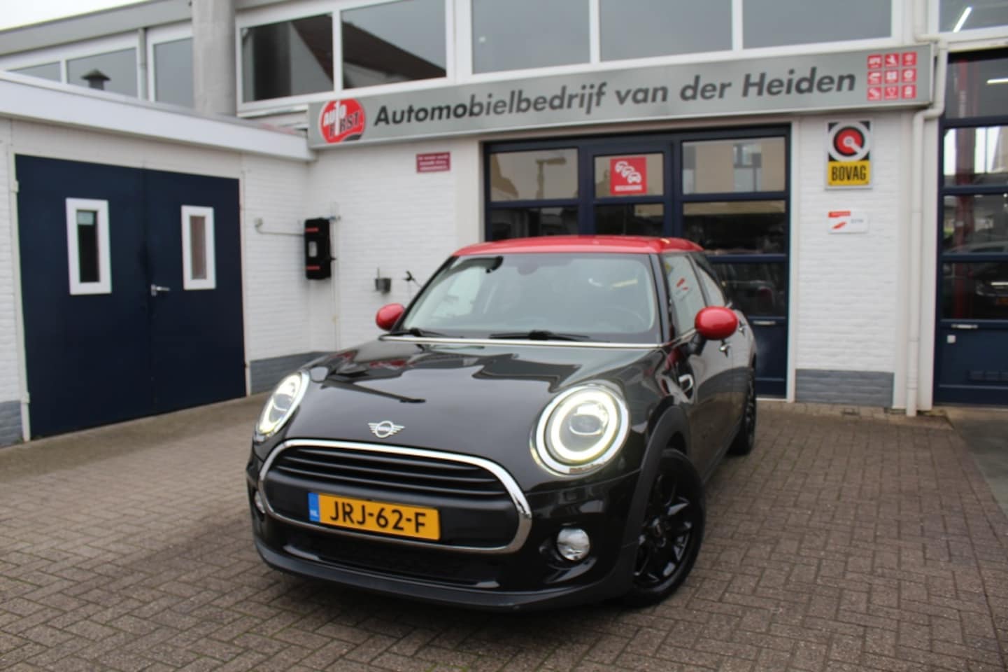 MINI One - Mini 1.5 Business Plus Automaat - AutoWereld.nl