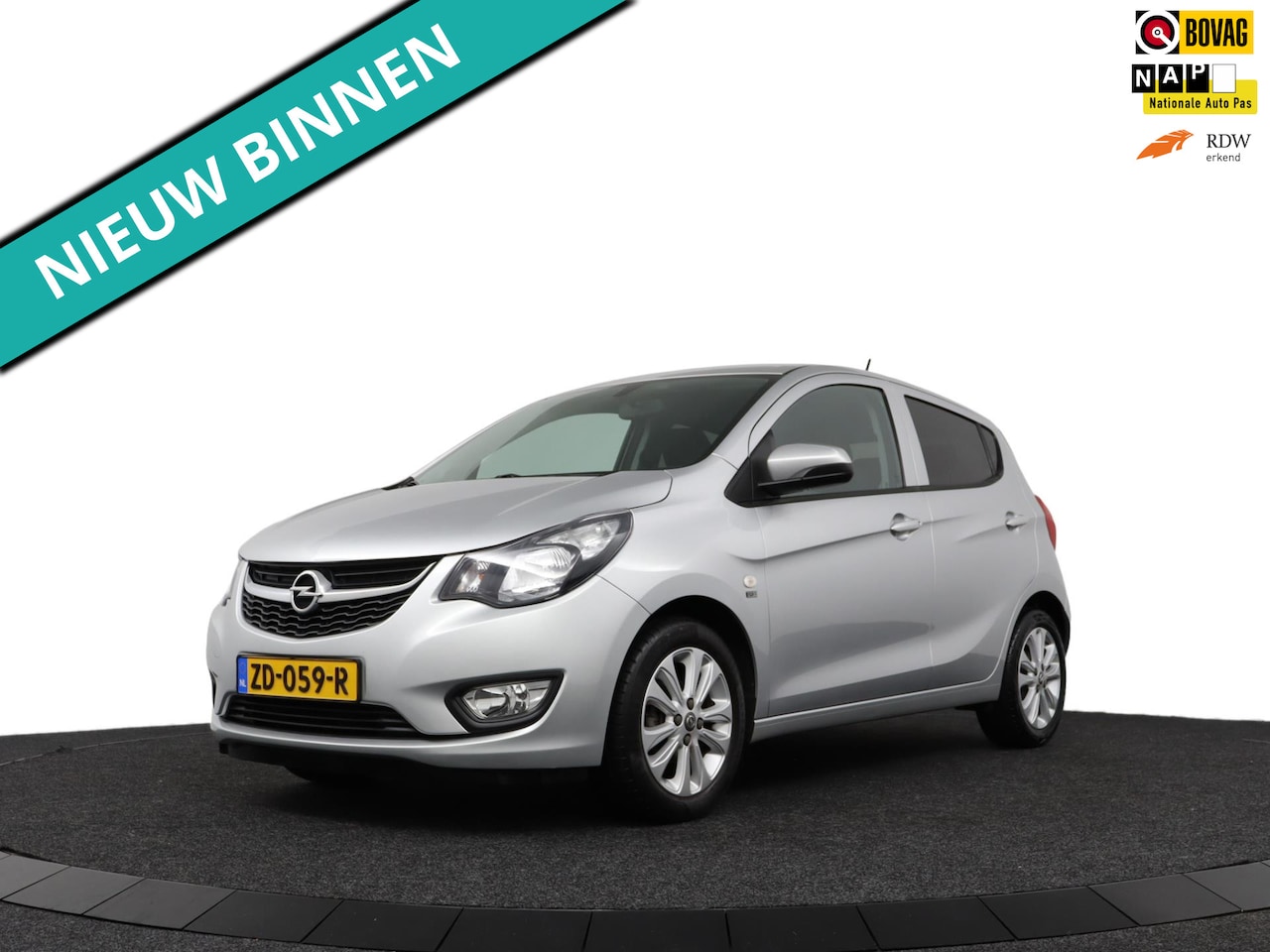 Opel Karl - 1.0 ecoFLEX 120 Jaar Edition Airco/LM-velgen/Cruise/Parkeersens. achter - AutoWereld.nl