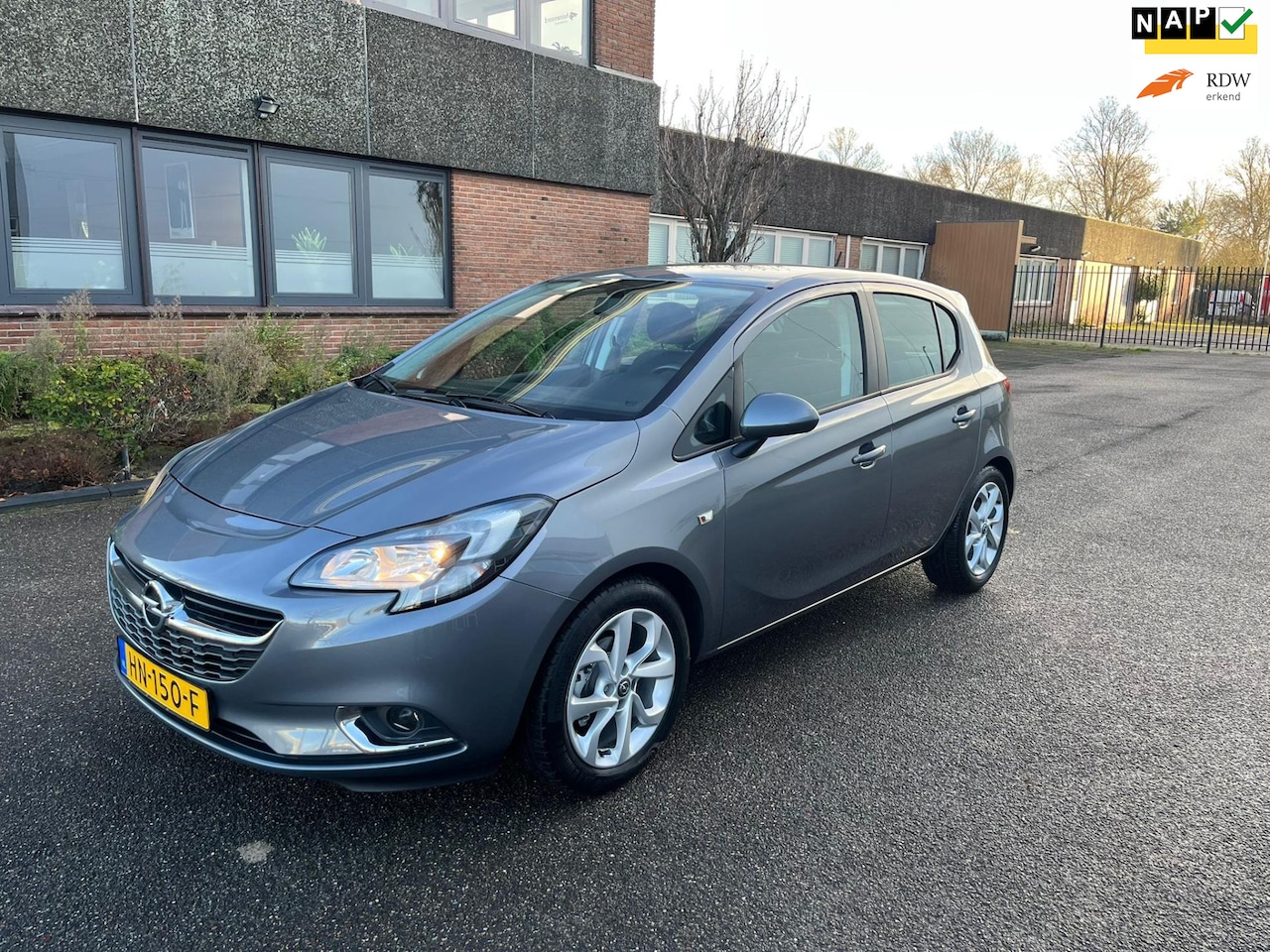 Opel Corsa - 1.4 Color Edition Dealerauto Trekhaak N.A.P - AutoWereld.nl