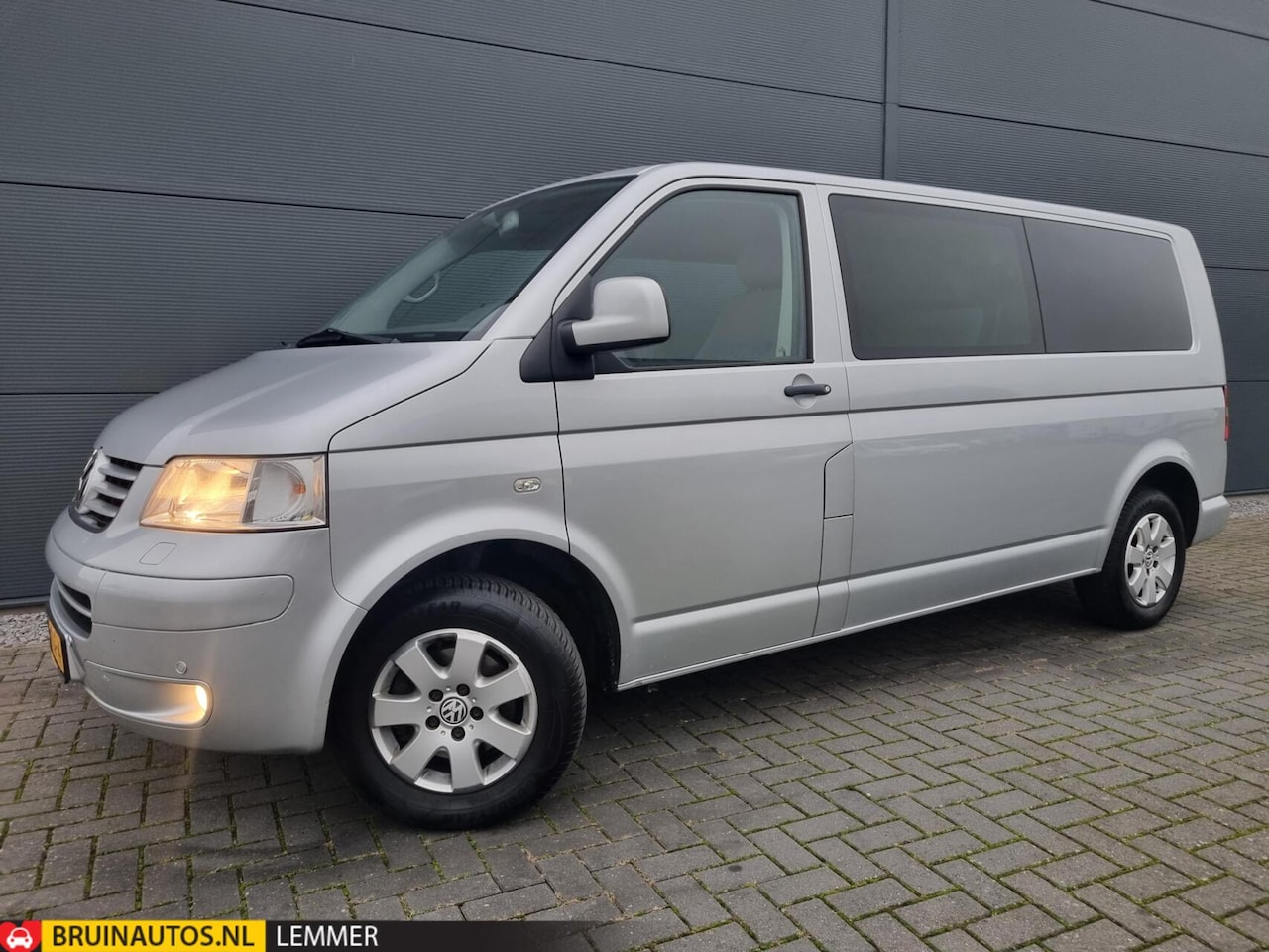 Volkswagen Transporter - 2.5 TDI DC 131pk Airco Cruise Trekh Youngtimer - AutoWereld.nl