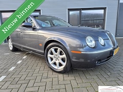 Jaguar S-type - 3.0 V6 Executive YOUNGTIMER LEDER NAVI CRUISE