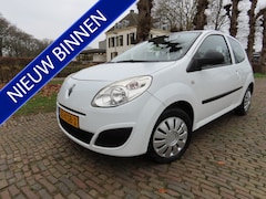 Renault Twingo - 1.2 Authentique | Airco | Stuurbekrachtiging | Isofix | Apk t/m 15-11-2026 |