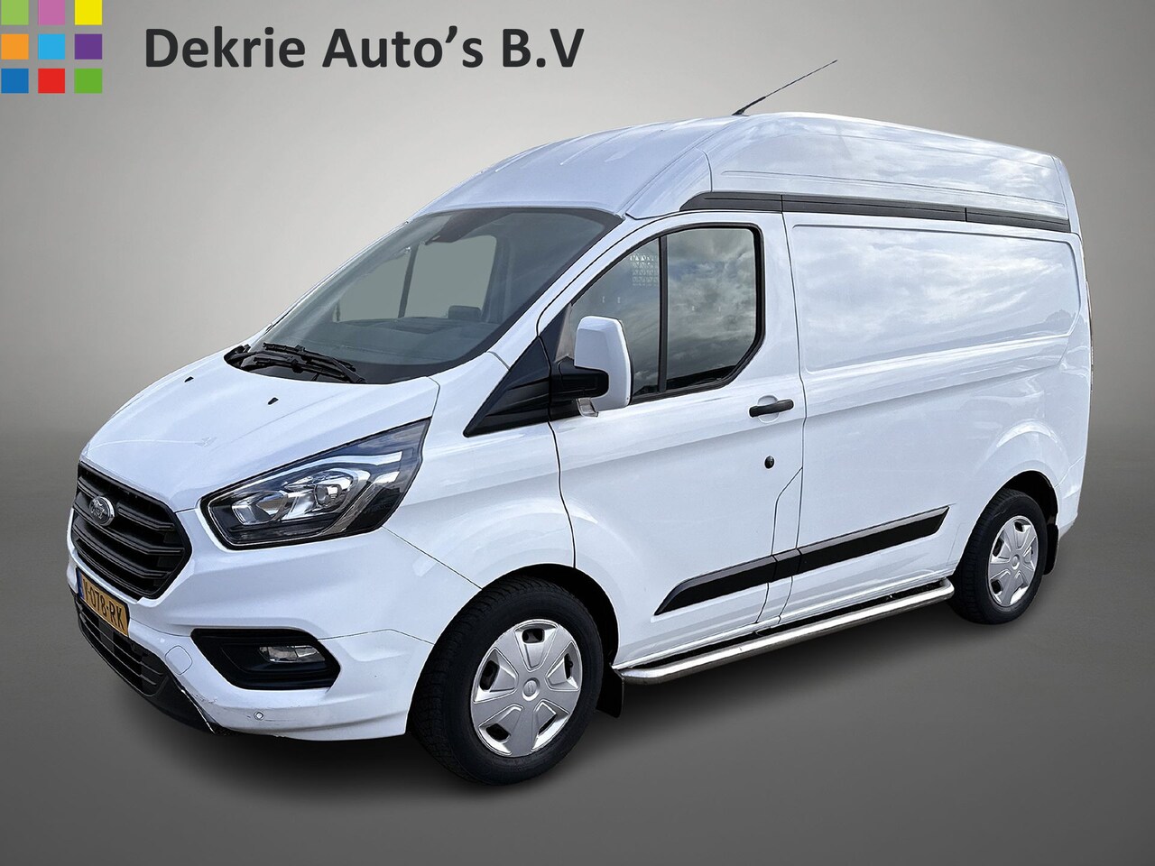Ford Transit Custom - 340 2.0 TDCI Euro6 131PK H2 Trend 3Pers *ideaal voor Camper* / Navigatie / Pdc./ Airco / - AutoWereld.nl