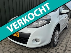 Renault Clio Estate - 1.2-16V Authentique met Nieuwe APK