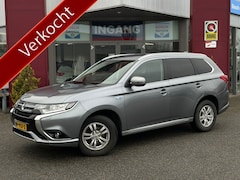 Mitsubishi Outlander - 2.0 PHEV Business Edition