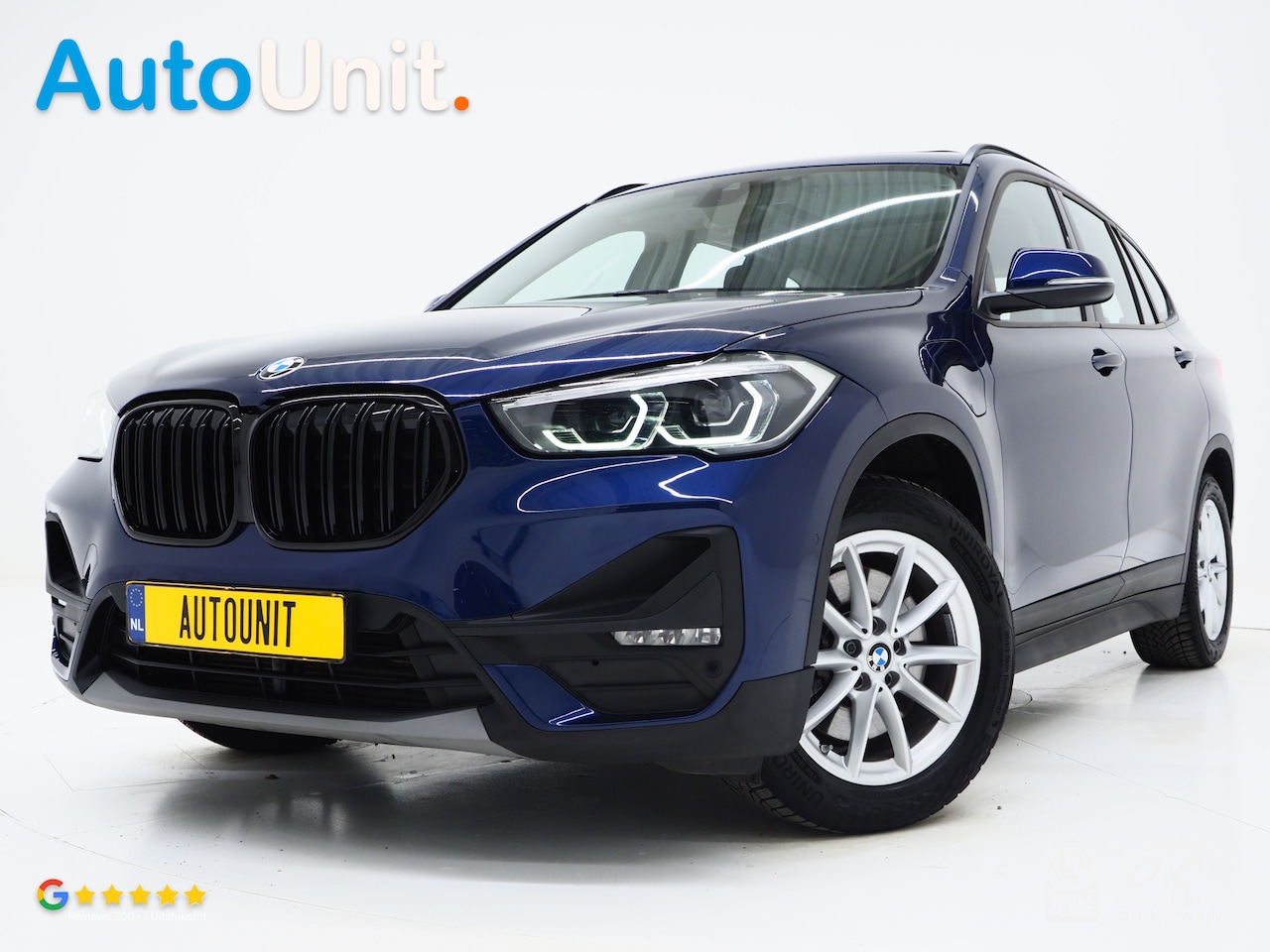 BMW X1 - xDrive25e High Executive Shadow | Panoramadak | Head Up | Leder | Camera | Stoelverwarming - AutoWereld.nl