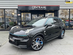 Lynk & Co 01 - 1.5 Zwarte.Hemel|Pano|Infinity|Memory|360Camera|ACC|Keyless|Carplay|Stoelverwarming|Faceli