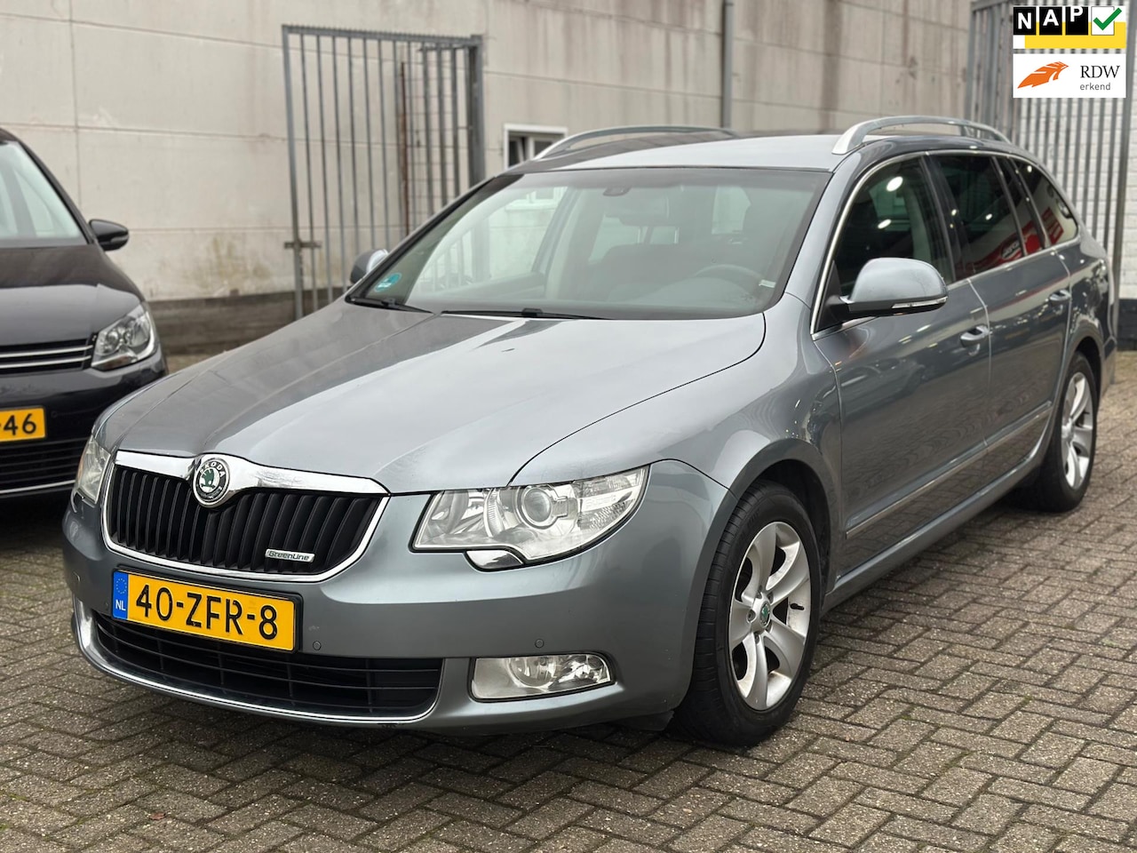 Skoda Superb Combi - 1.6 TDI Greenline Ambition Business Line BJ: 2012 NAVI AIRCO CRUISE CONTROL NETTE AUTO - AutoWereld.nl