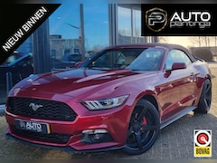 Ford Mustang Convertible - 2.3 EcoBoost 317PK | Grote Beurt gehad Dec 2025 | Achteruitrijcamera | Keyless Enrty | Cru