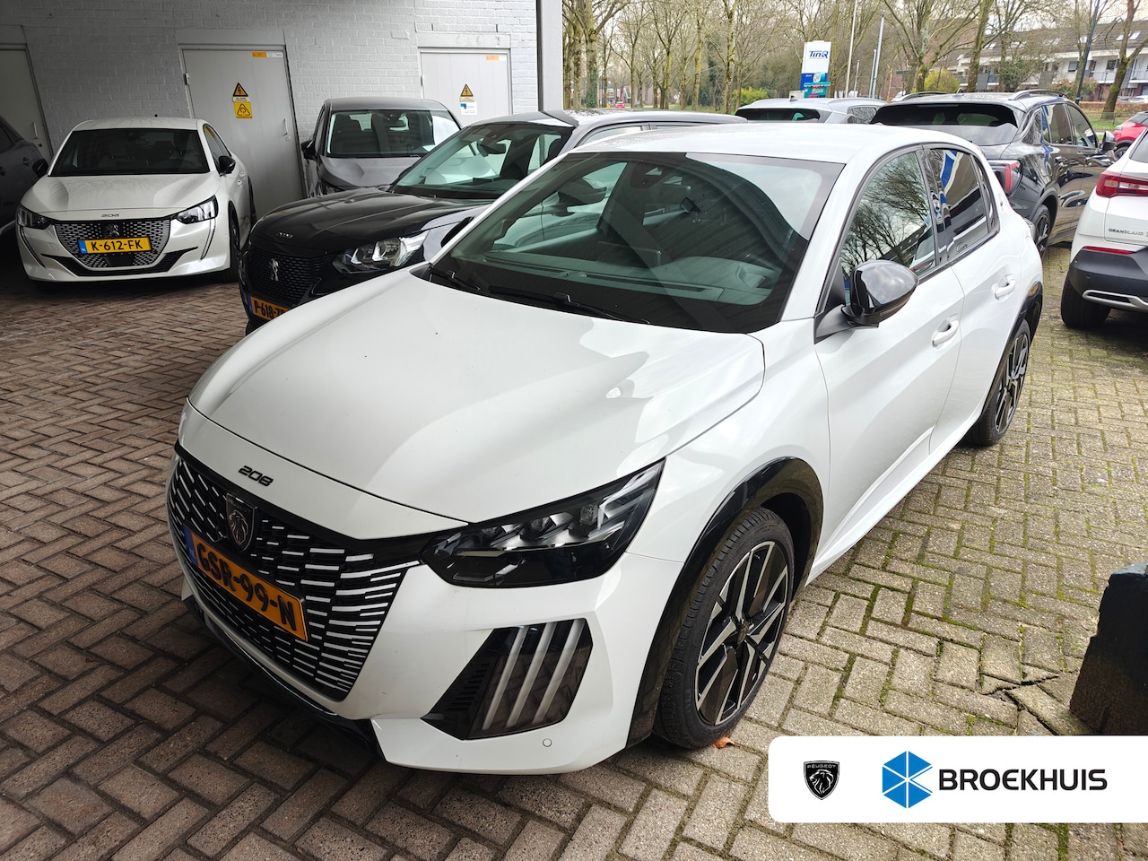 Peugeot 208 - Hybrid 100 e-DCS6 GT Hybrid 100 e-DCS6 GT - AutoWereld.nl