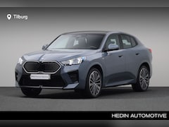 BMW iX2 - eDrive20 67 kWh M Sport Edition | Glazen panoramadak | Elektrisch verwarmde voorstoelen |