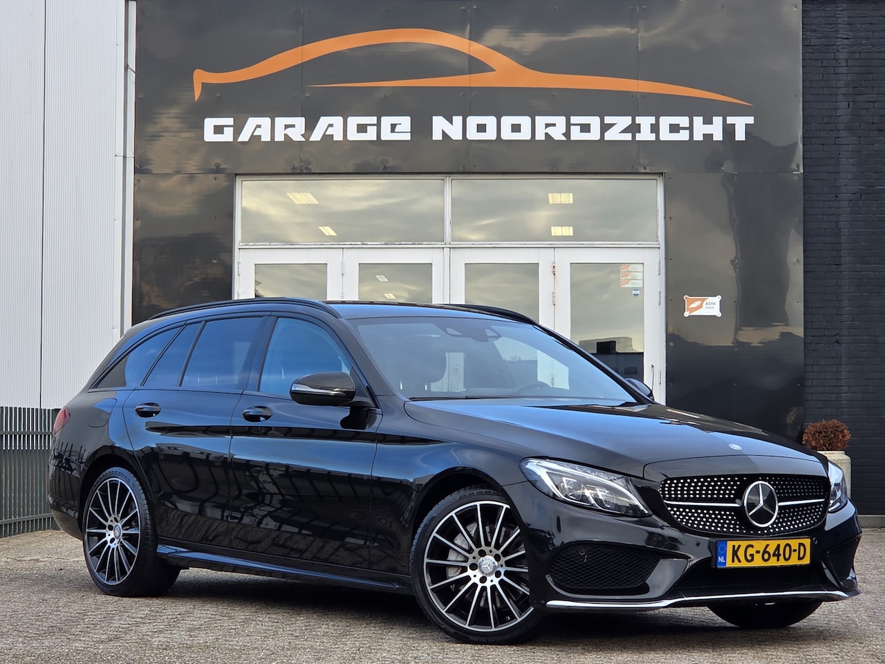 Mercedes-Benz C-klasse Estate - 350 e AMG PAKKET AUTOMAAT|LEDER|CAMERA|XENON LED|CRUISE CONTROL|STOELVERWARMING|18 INCH Ma - AutoWereld.nl