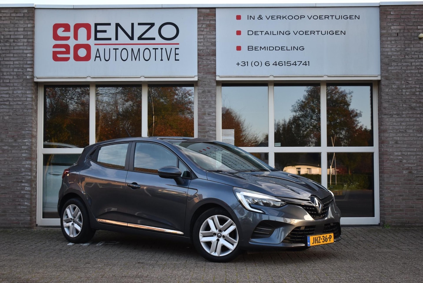 Renault Clio - 1.0 TCe Intens Airco Cruise Led Carplay Carpass - AutoWereld.nl
