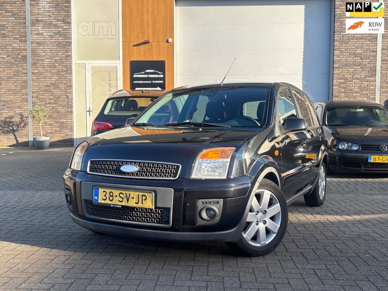 Ford Fusion - 1.6-16V Futura | Nwe apk | Airco | - AutoWereld.nl