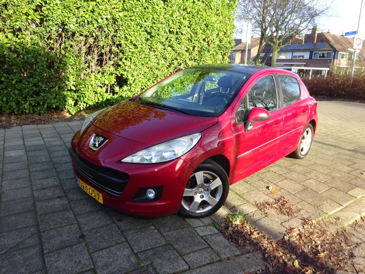 Peugeot 207 - 1.6 VTi XS AUTOMAAT MET JAAR APK tel 0617426223 - AutoWereld.nl