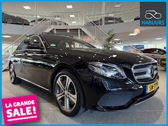 Mercedes-Benz E-klasse - 400 4Matic, Pano, Soft-close, Luchtvering, Massage