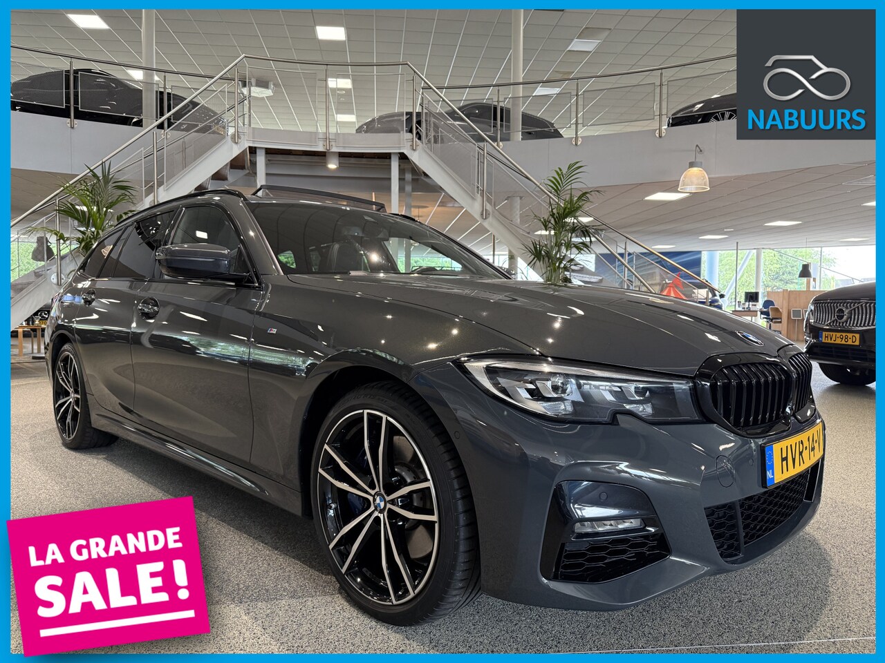 BMW 3-serie Touring - 330e High Executive M sport pro, Dravitgrau, Pano, HUD - AutoWereld.nl
