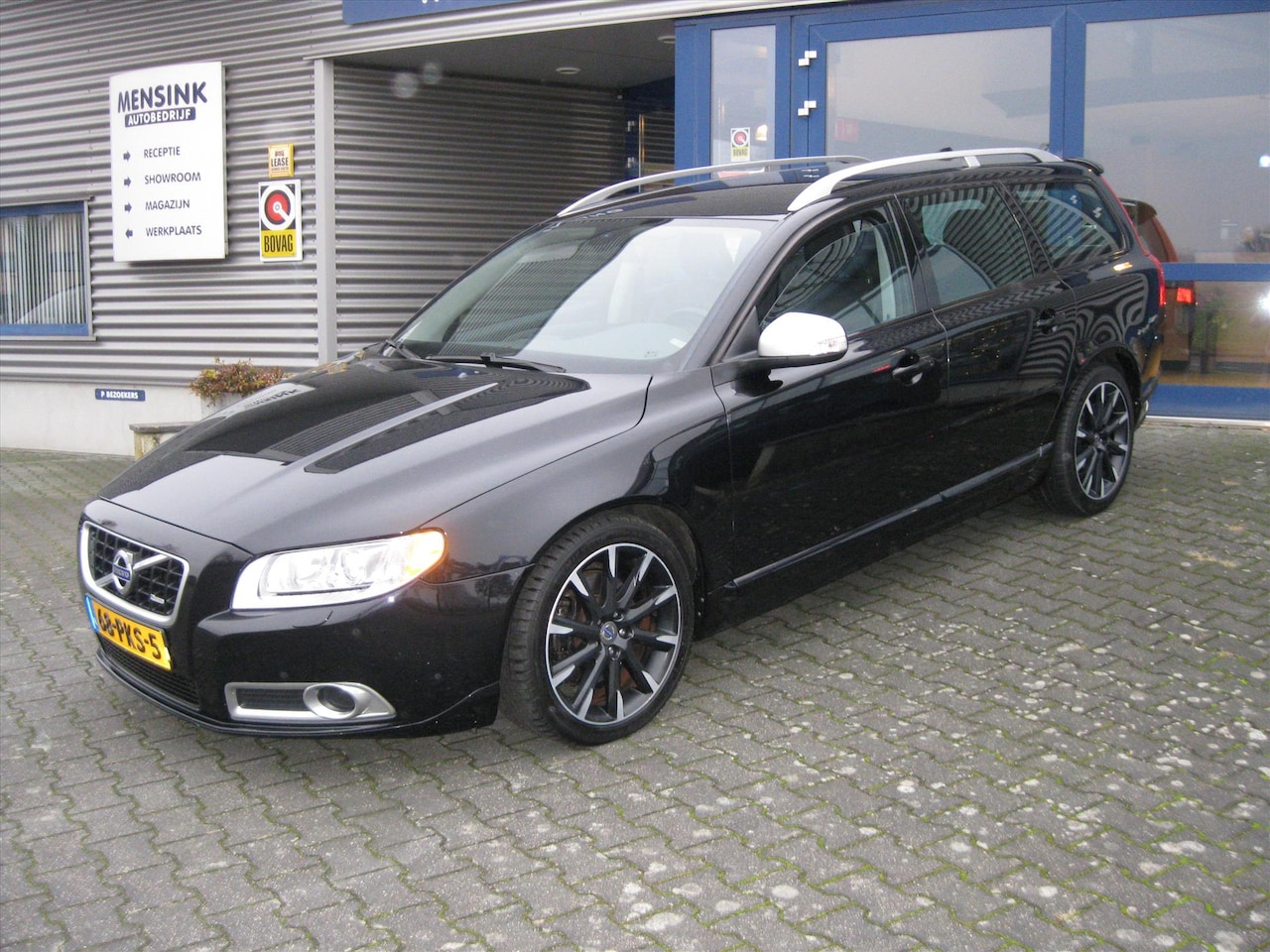 Volvo V70 - 2.0T 149KW R-DESIGN AUT - AutoWereld.nl