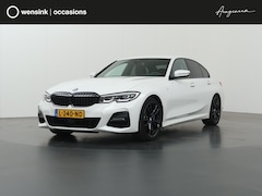 BMW 3-serie - 320i High Executive Edition | M-Sport | Sportstoelen | Digitaal Dashboard | HUD | Apple Ca