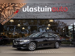 BMW 3-serie Touring - 330e High Executive M-Sport , Adap. cruise, Trekhaak, Stoel/stuurverwarming,