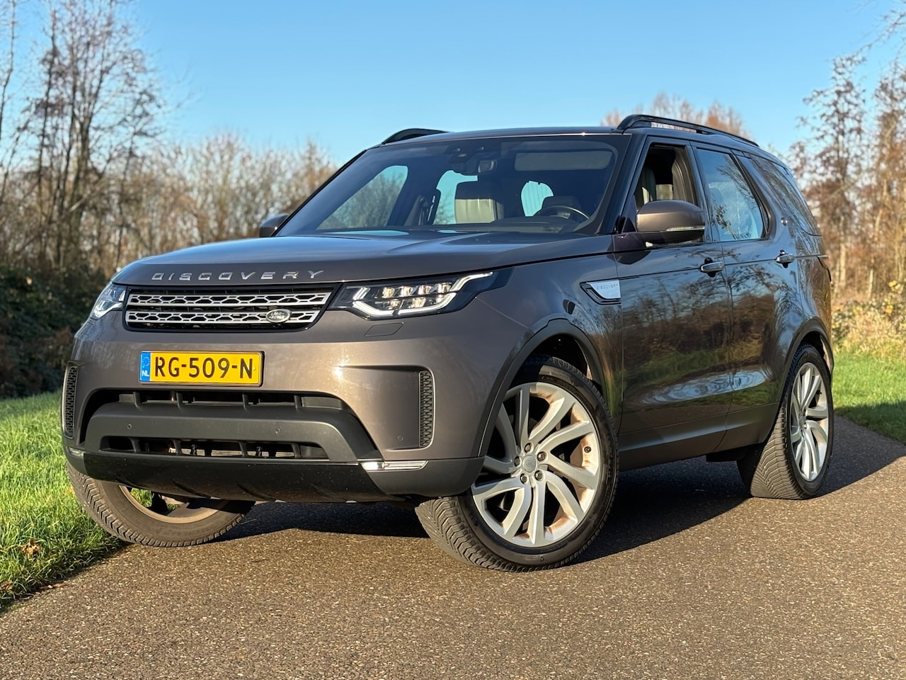 Land Rover Discovery - 3.0 Td6 HSE Luxury 7p./Panodak/Camera/Leder/ - AutoWereld.nl