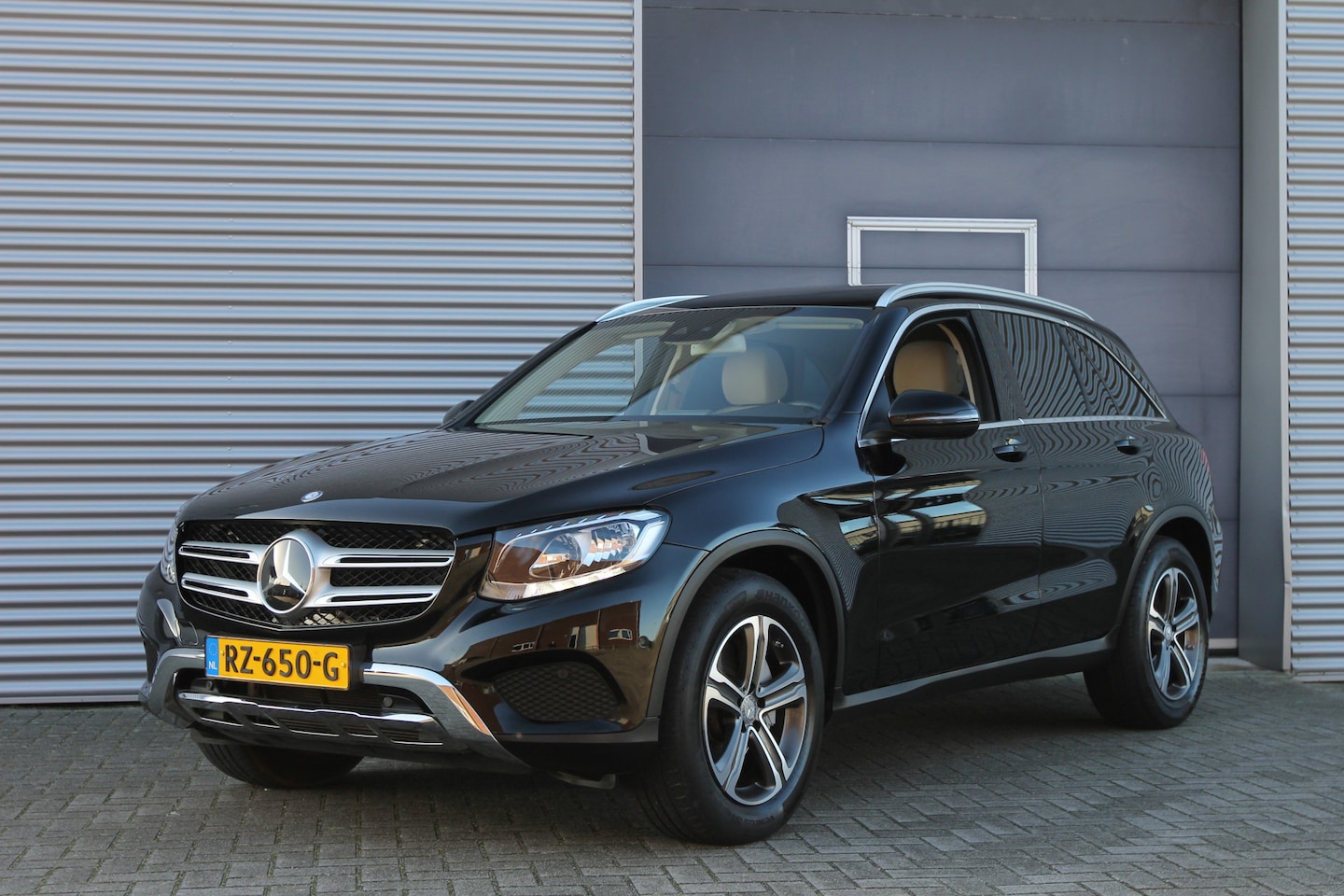 Mercedes-Benz GLC-klasse - 250 4MATIC Ambition I Aut. I Leder I Pano.dak I 47000 km - AutoWereld.nl