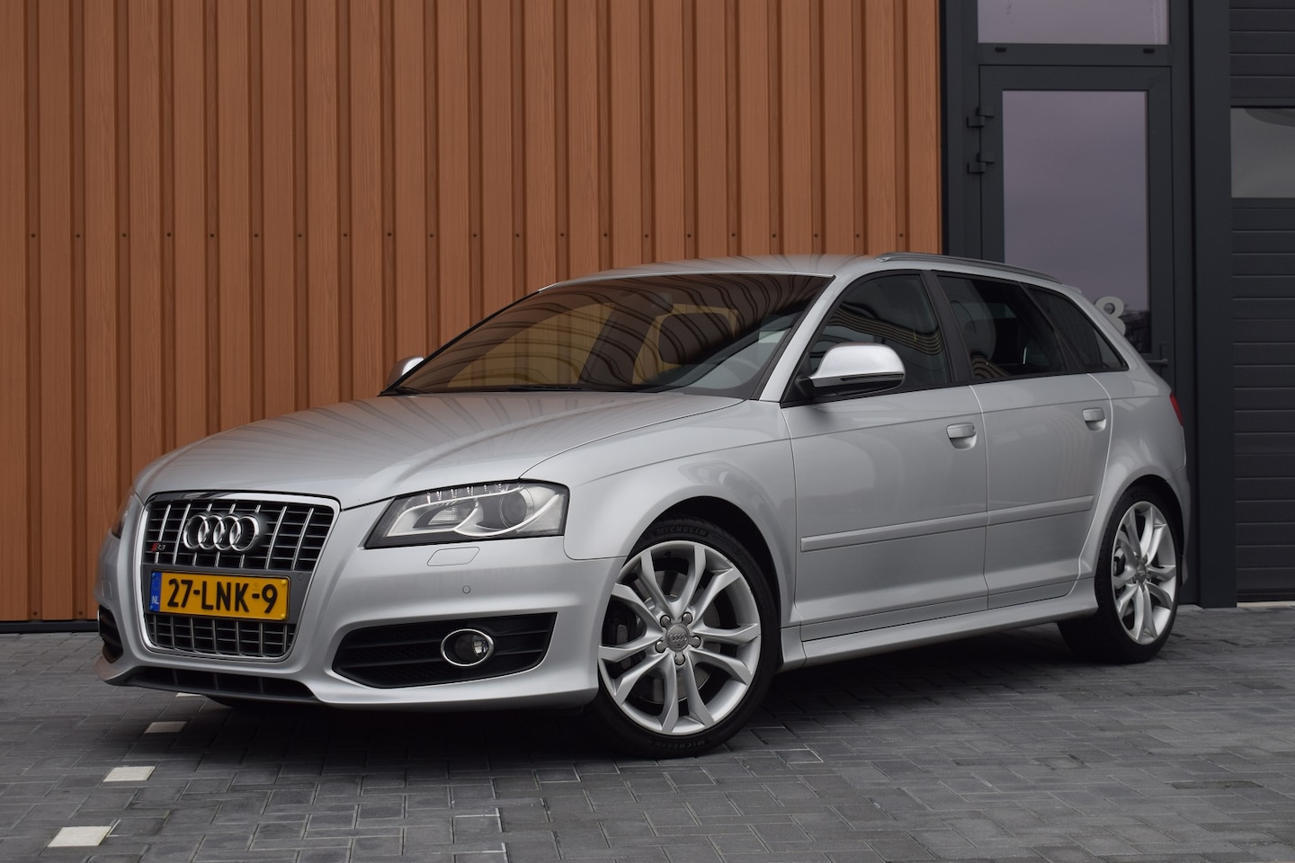 Audi S3 - Sportback 2.0 TFSI 265pk S-tronic Quattro | Origineel NL - AutoWereld.nl