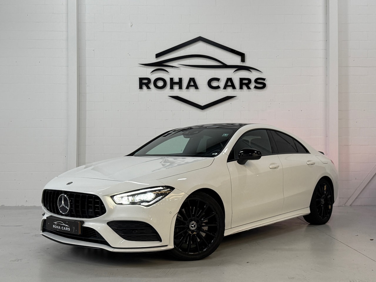 Mercedes-Benz CLA-Klasse - 220 Premium Plus AMG-pakket*Night*Sfeer*Cam - AutoWereld.nl