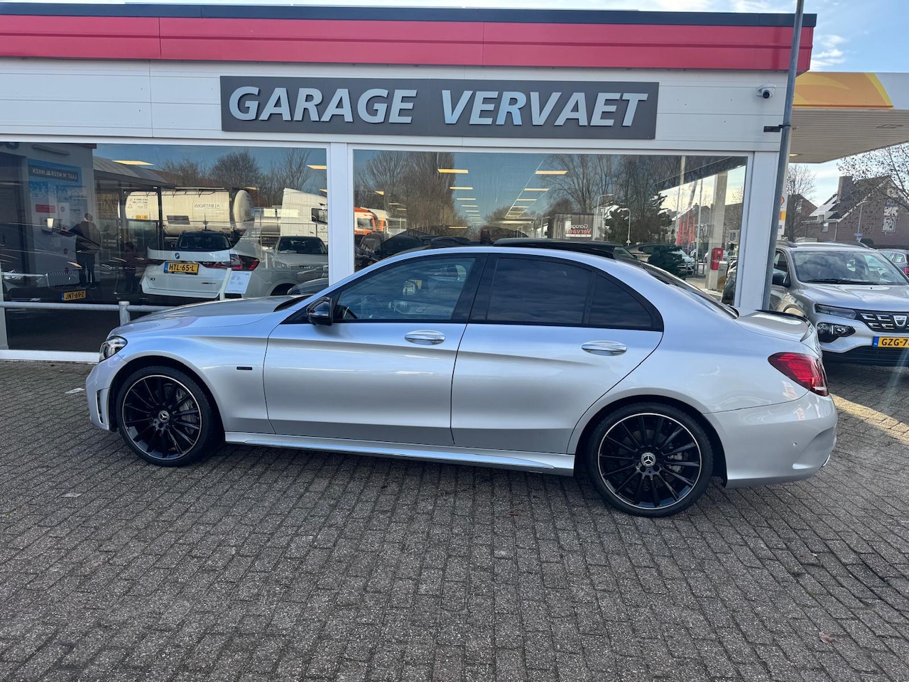 Mercedes-Benz C-klasse - 300 e Business Solution AMG Limited 300 e Business Solution AMG Limited - AutoWereld.nl