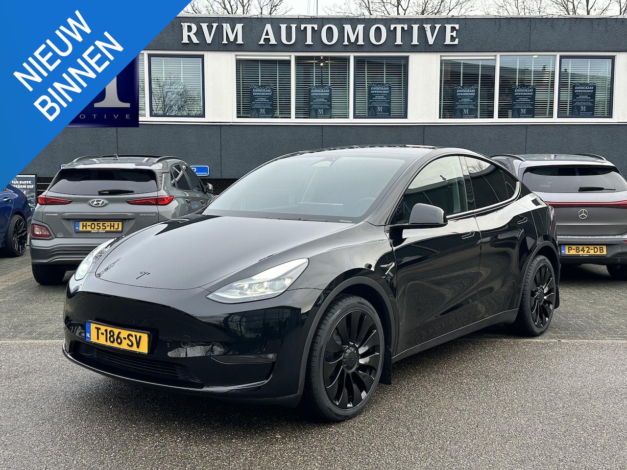 Tesla Model Y - Long Range AWD 75 kWh VAN: €40.900,- VOOR: €38.770,- UW EINDEJAARSVOORDEEL: €2.130,- | RIJ - AutoWereld.nl