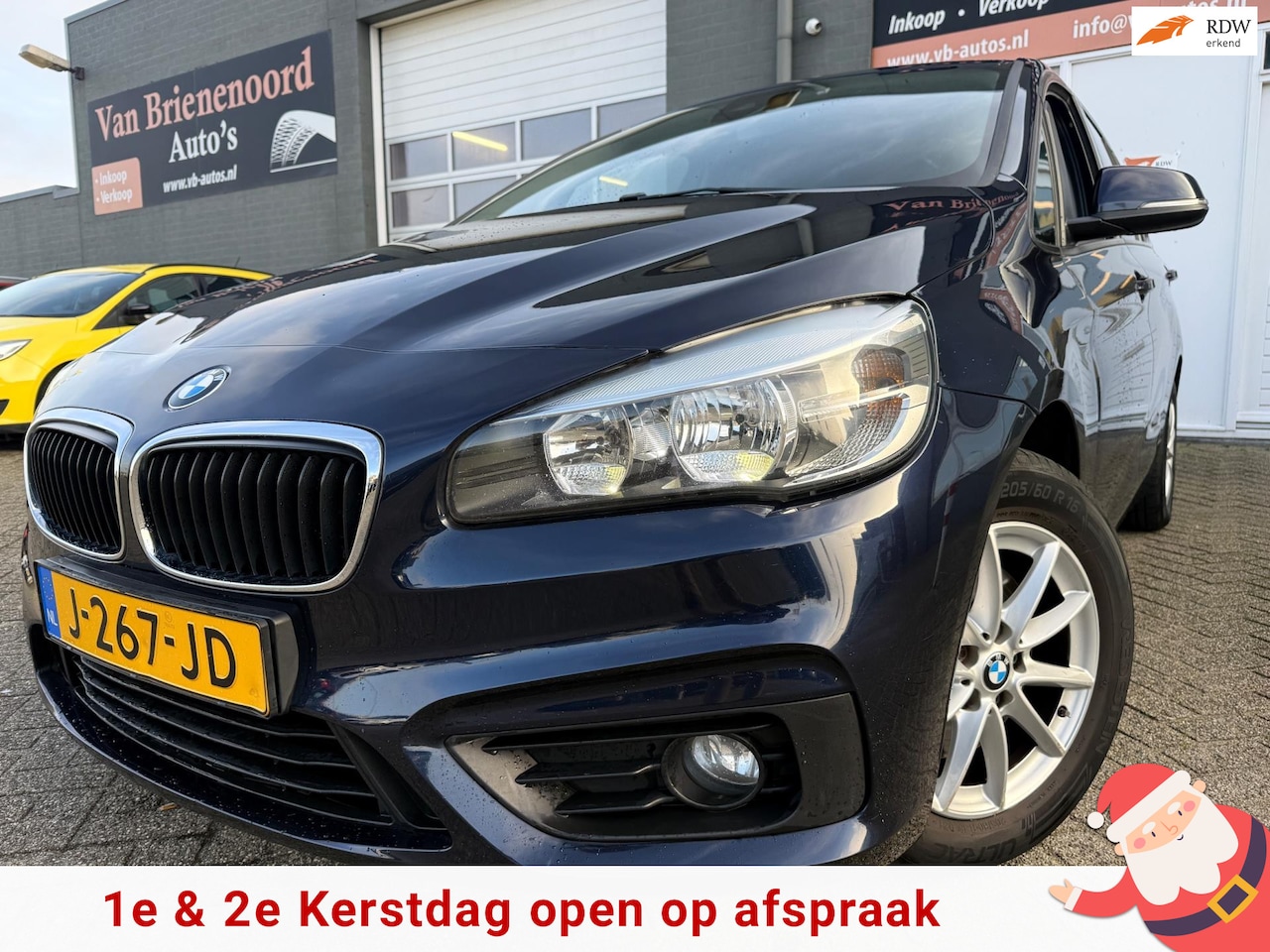 BMW 2-serie Gran Tourer - 218i Sport 7 pers met parkeersensoren en navigatie en bluetooth telefoon / media en airco - AutoWereld.nl
