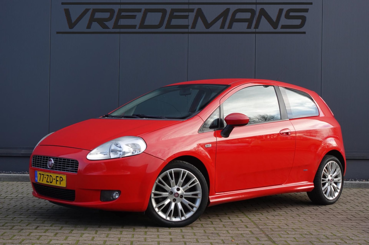 Fiat Grande Punto - 1.4-16V Sport 1.4-16V Sport - AutoWereld.nl