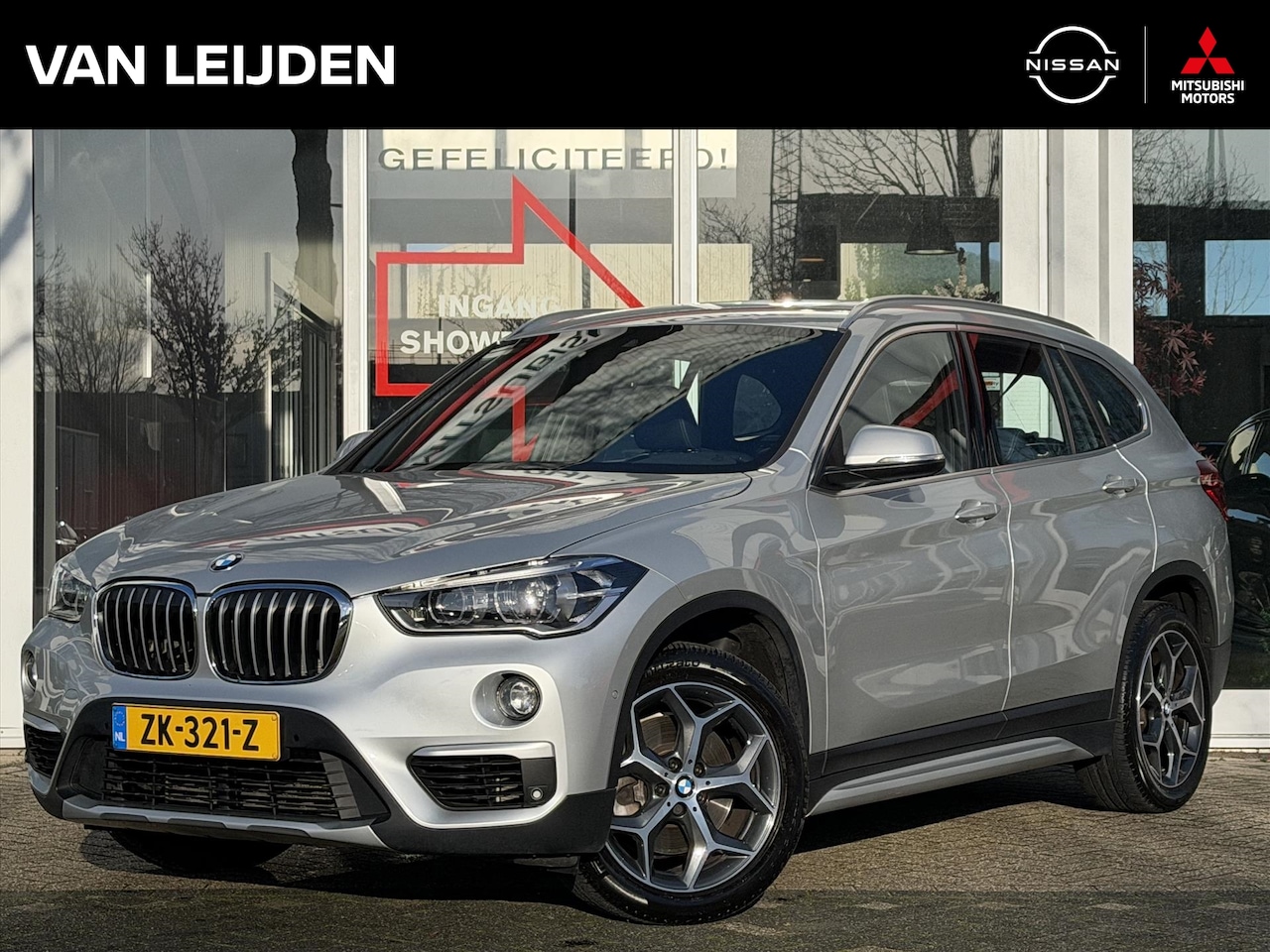 BMW X1 - (f48) sDrive20i High Executive | Leder | Panoramadak | Sportstoelen | Head-Up | LED-koplam - AutoWereld.nl