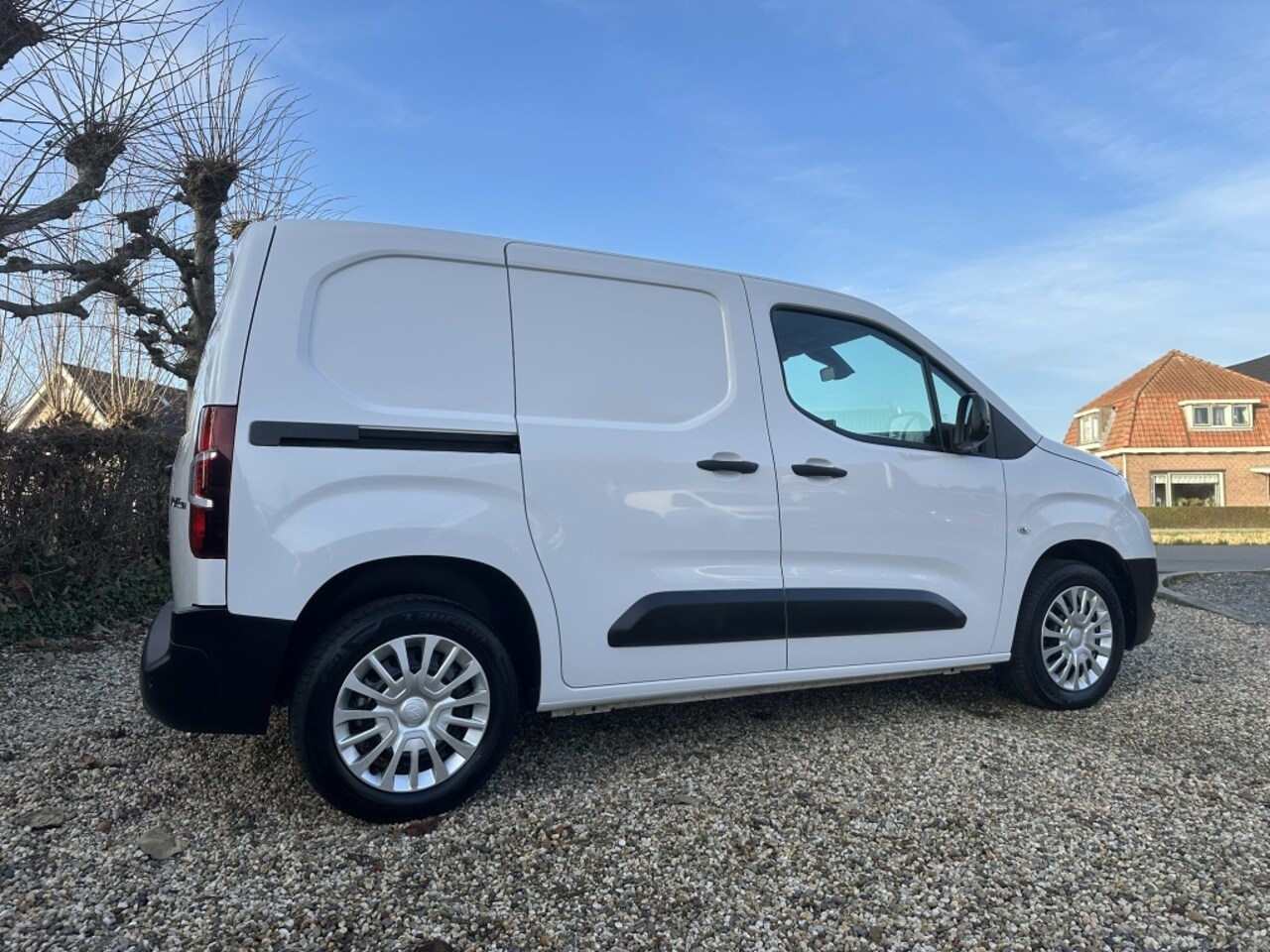 Toyota ProAce City - 1.2T Benzine 3-zits