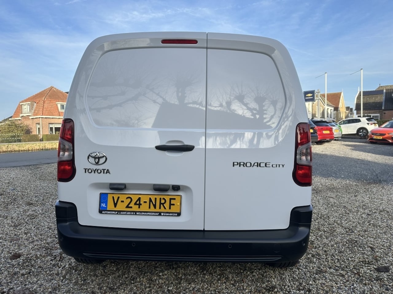 Toyota ProAce City - 1.2T Benzine 3-zits