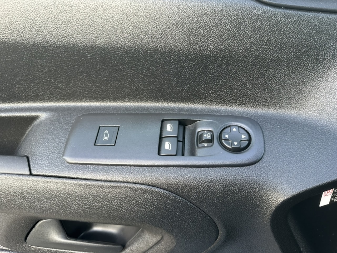 Toyota ProAce City - 1.2T Benzine 3-zits