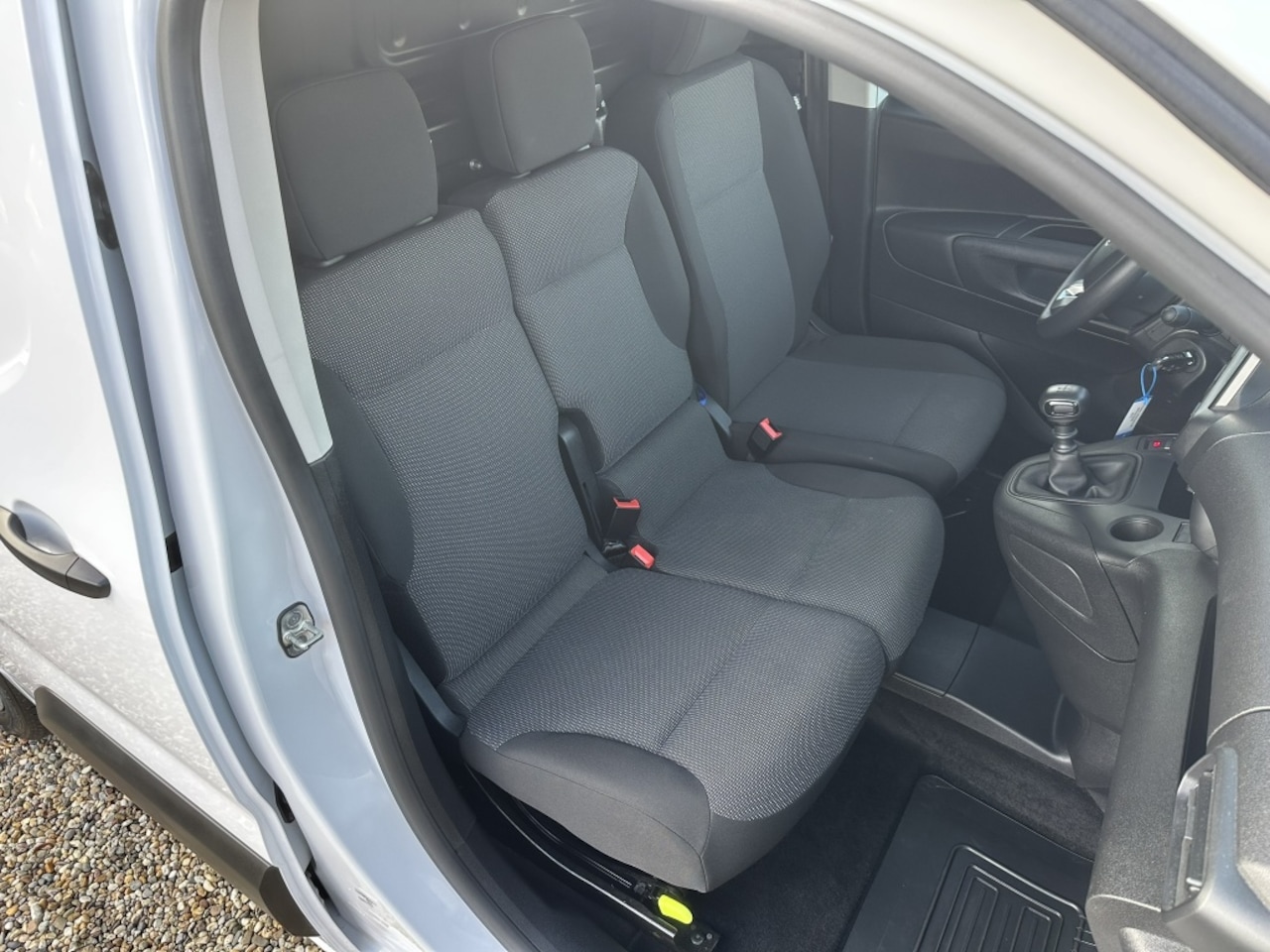 Toyota ProAce City - 1.2T Benzine 3-zits