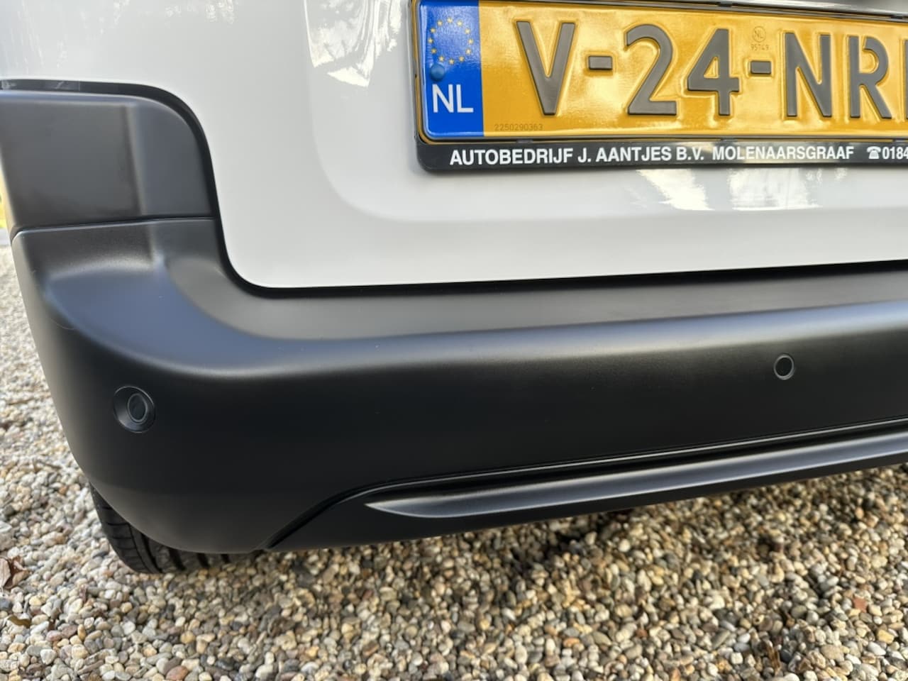 Toyota ProAce City - 1.2T Benzine 3-zits