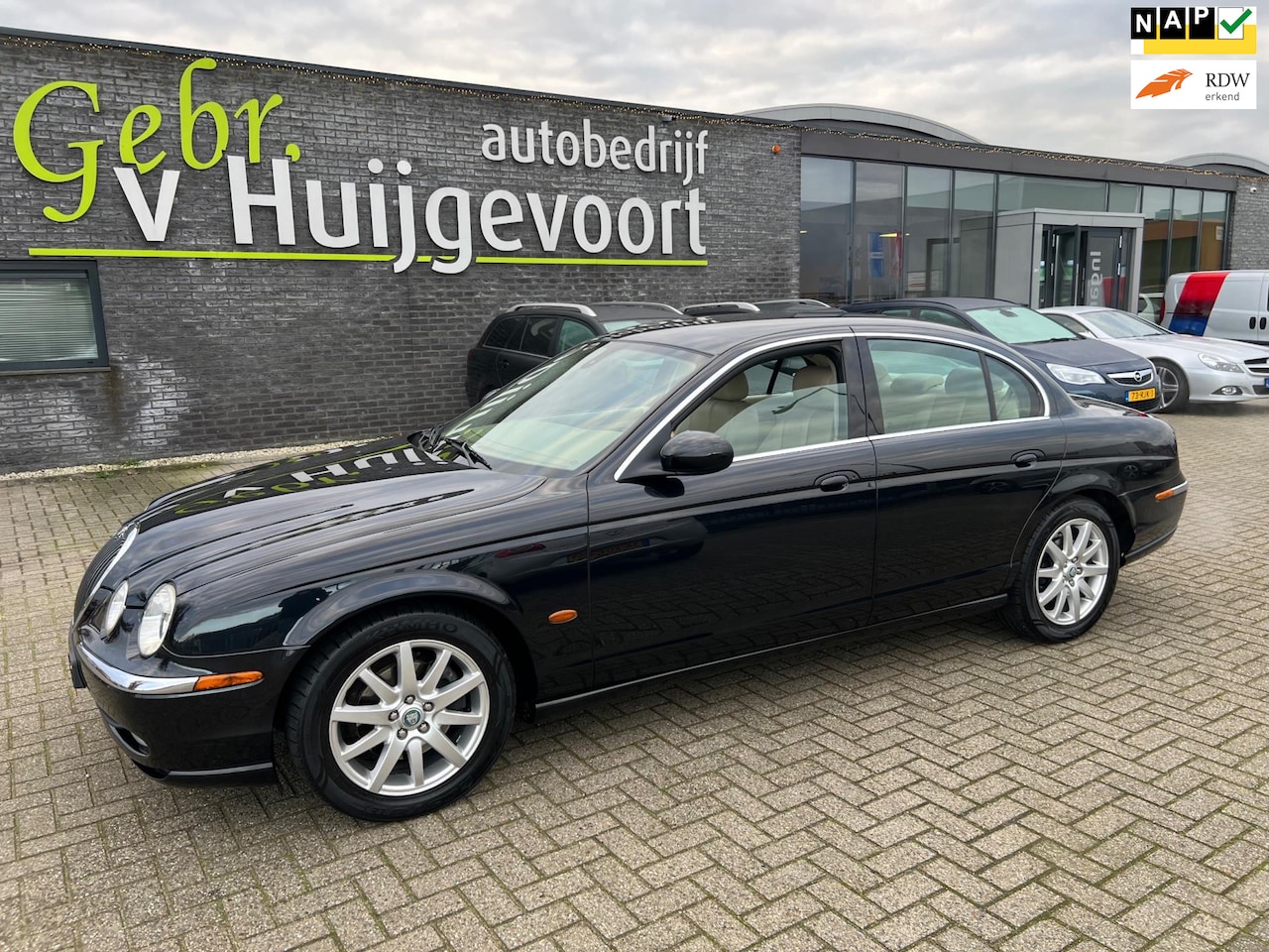 Jaguar S-type - 3.0 V6 Executive ZEER MOOIE AUTO - AutoWereld.nl