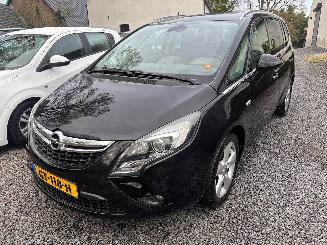 Opel Zafira Tourer - 2.0 CDTI Cosmo 7p. NAVIGATIE - AutoWereld.nl