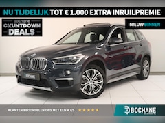 BMW X1 - sDrive20i Orange Edition III | Panoramadak | Camera | Sportstoelen | Trekhaak | Leder bekl